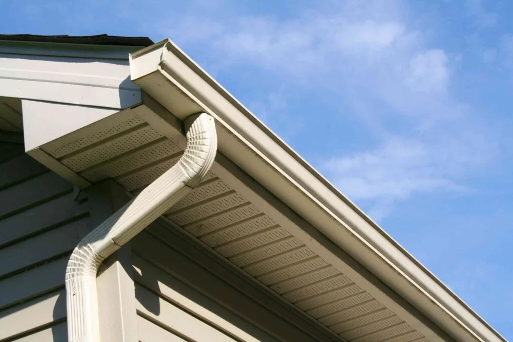 RAIN GUTTER